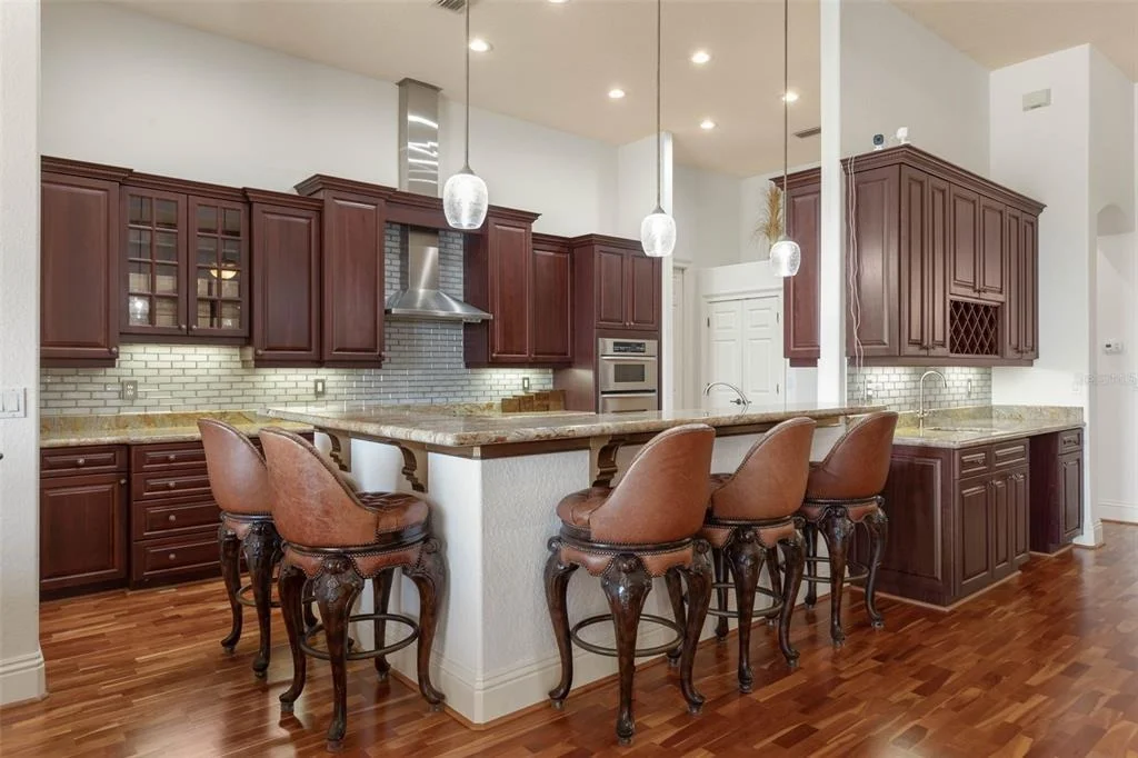 Photo of 62 OAK VIEW CIRCLE