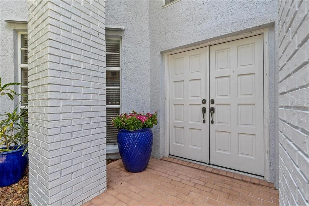 Photo of 2328 WARWICK DRIVE