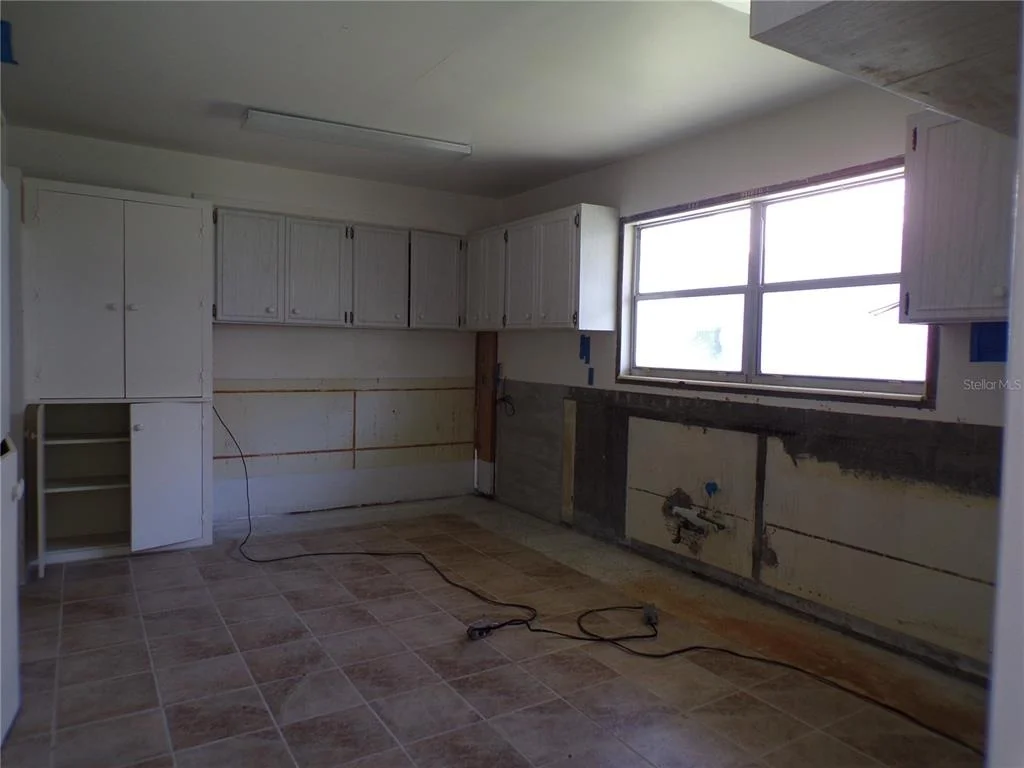 Photo of 1124 SUNSET DRIVE
