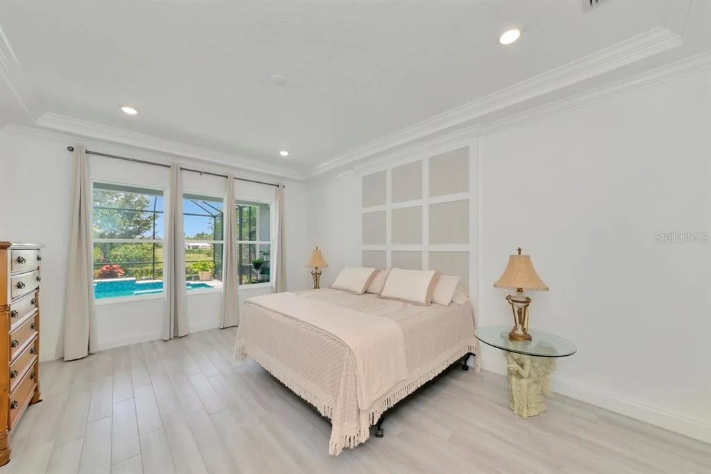Photo of 4657 ANTRIM DRIVE