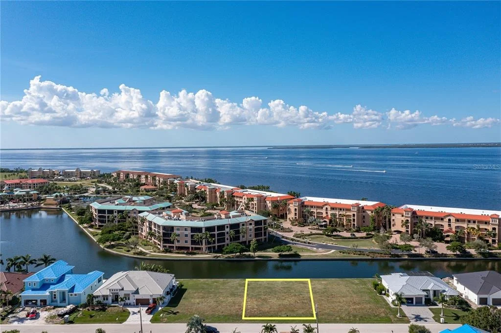 Photo of 83 COLONY POINT DRIVE