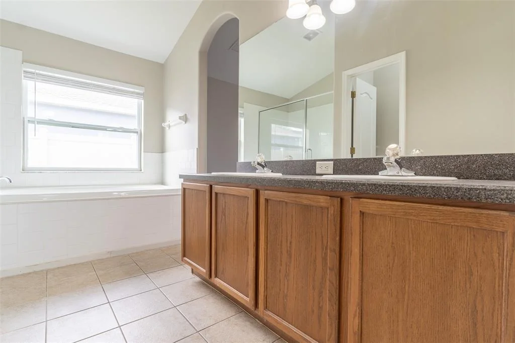 Photo of 6806 GUILFORD CREST DRIVE