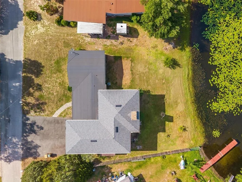Photo of 710 TWIN OAKS LANE