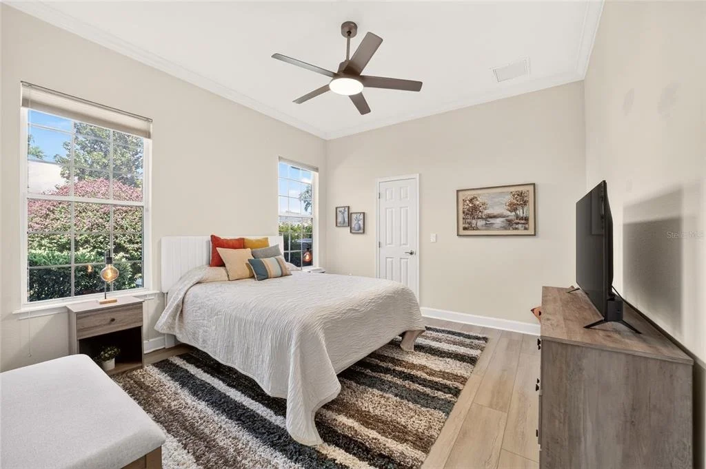 Photo of 914 SE 43RD STREET