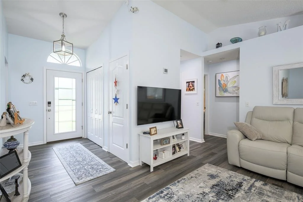 Photo of 6 SPIVEYS COURT