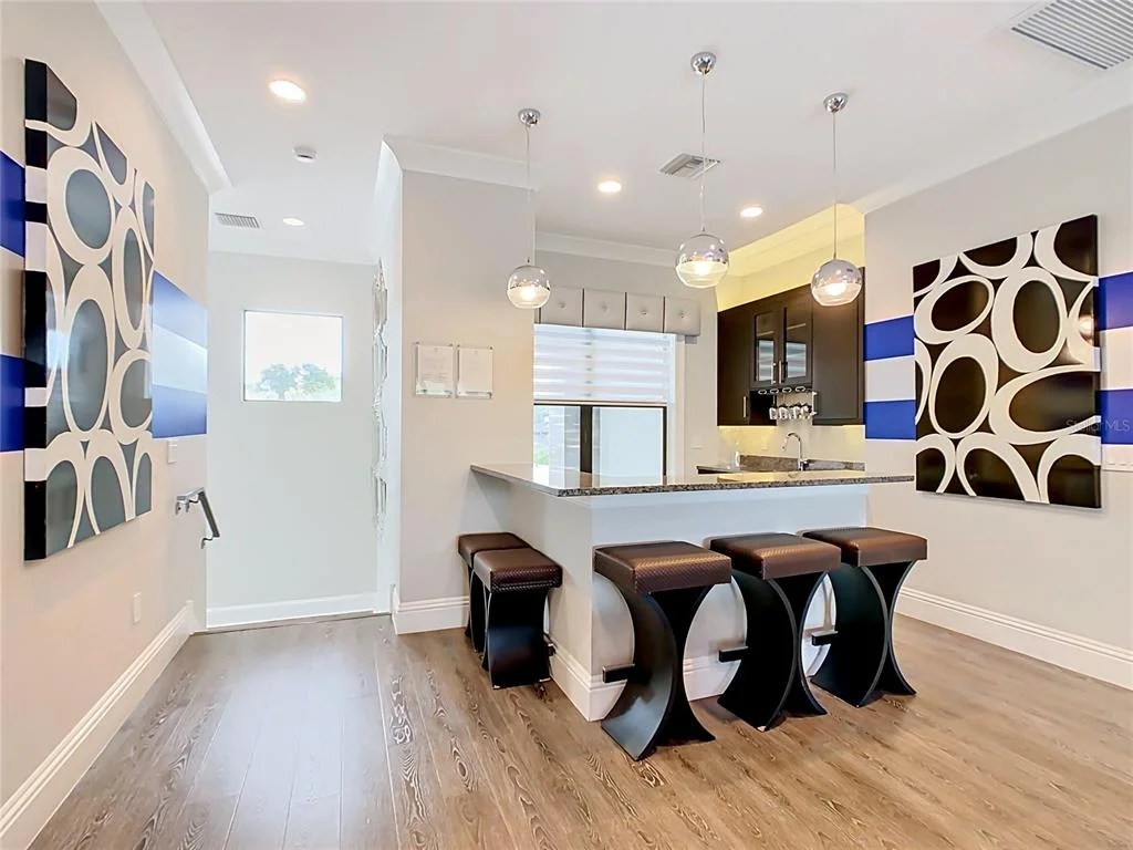 Photo of 8193 VALHALLA TERRACE