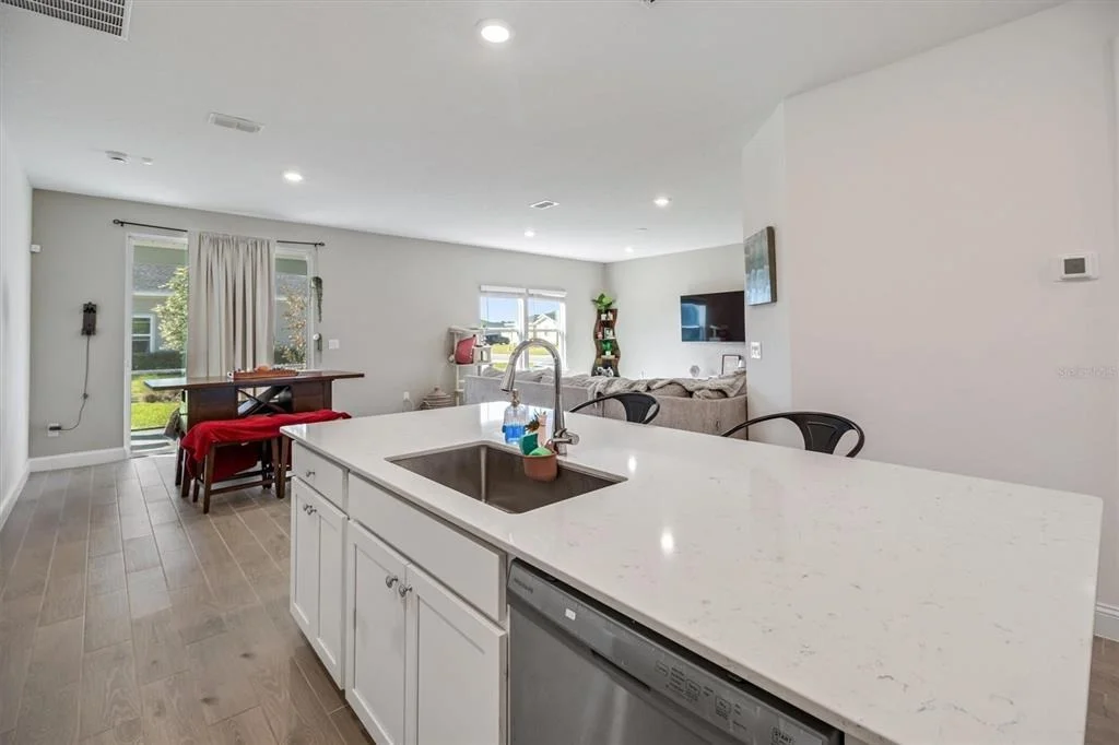 Photo of 2170 RAGLAN CIRCLE