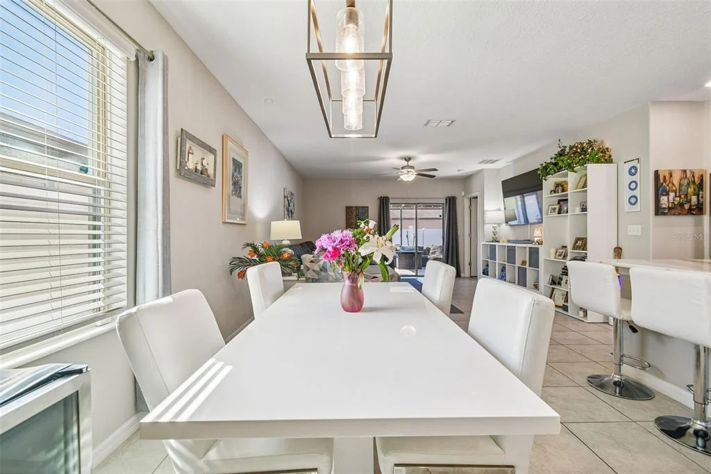 Photo of 984 OLIVE CONCH STREET