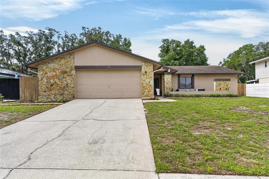 Photo of 703 ISLETON DRIVE