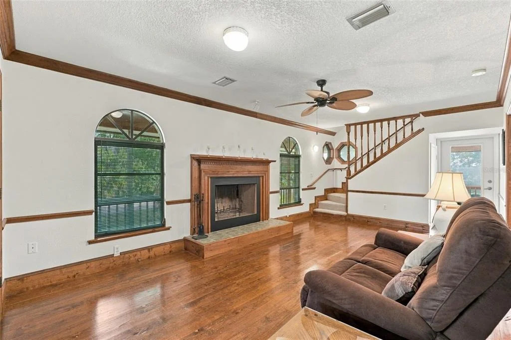 Photo of 310 HOWARD STREET