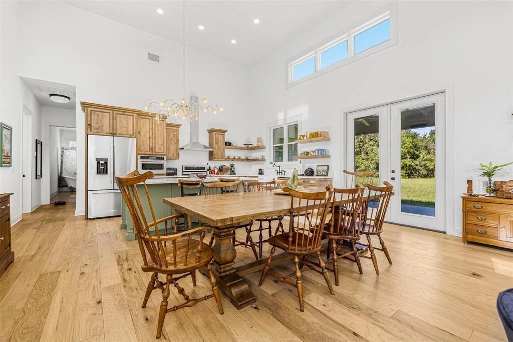 Photo of 8843 KENTON ROAD