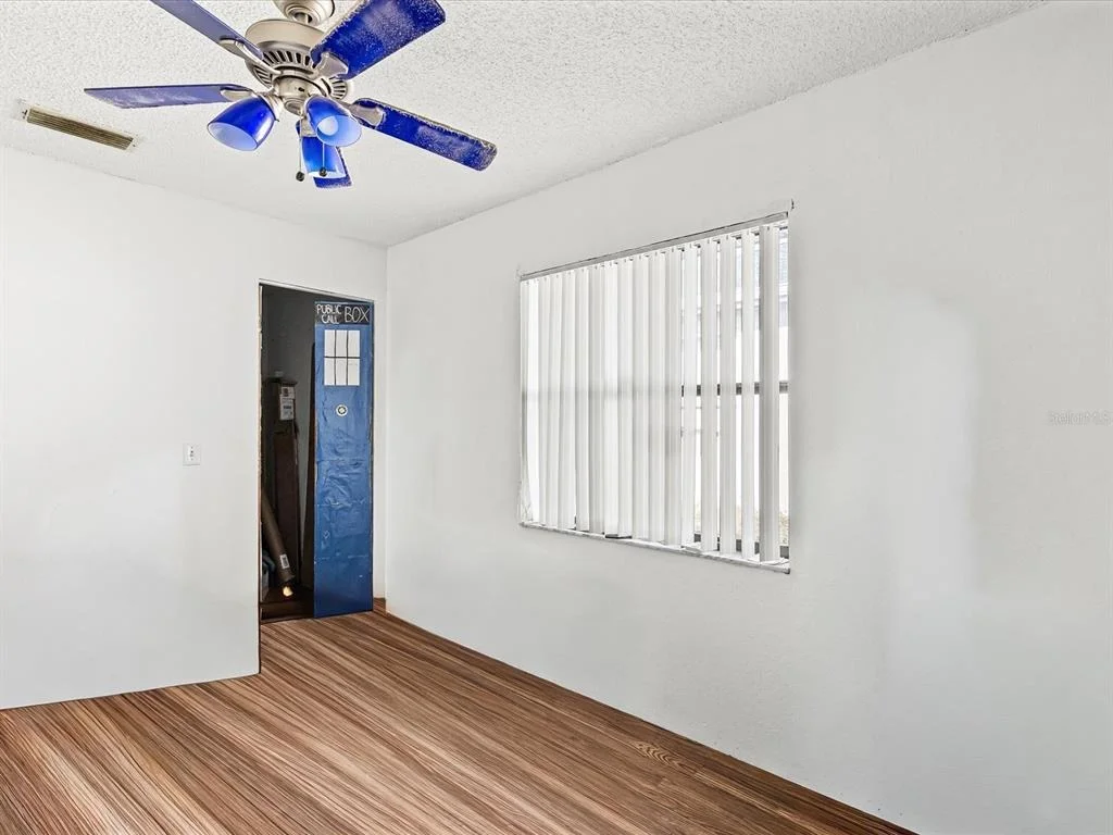 Photo of 18824 PARADE ROAD