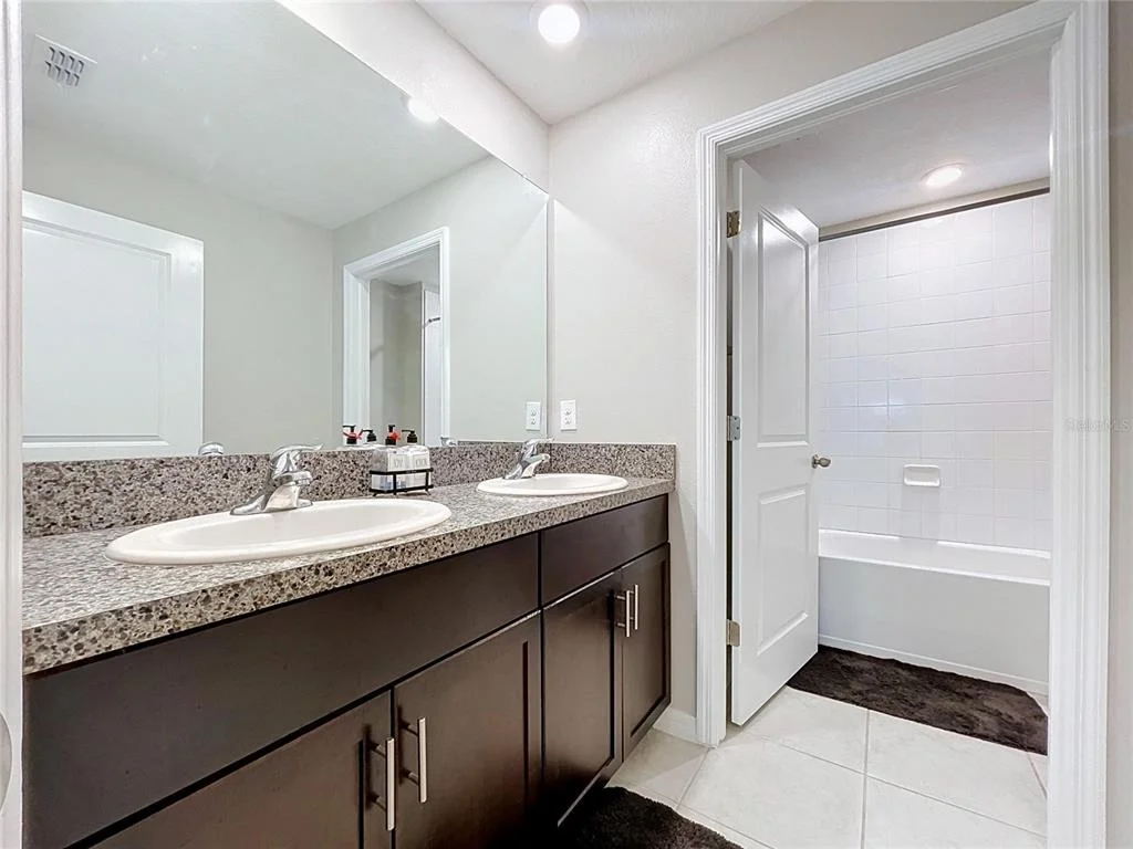 Photo of 1565 COLDING DRIVE