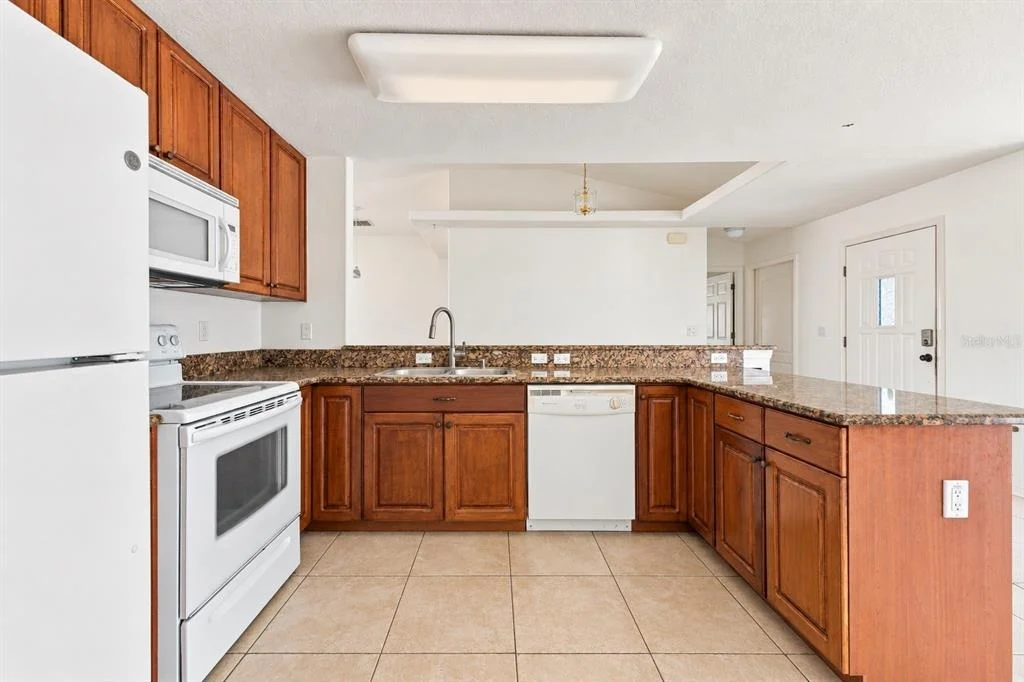 Photo of 7195 TOLEDO ROAD