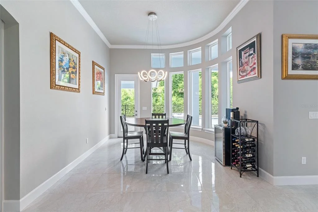 Photo of 998 DOWNSHIRE LANE