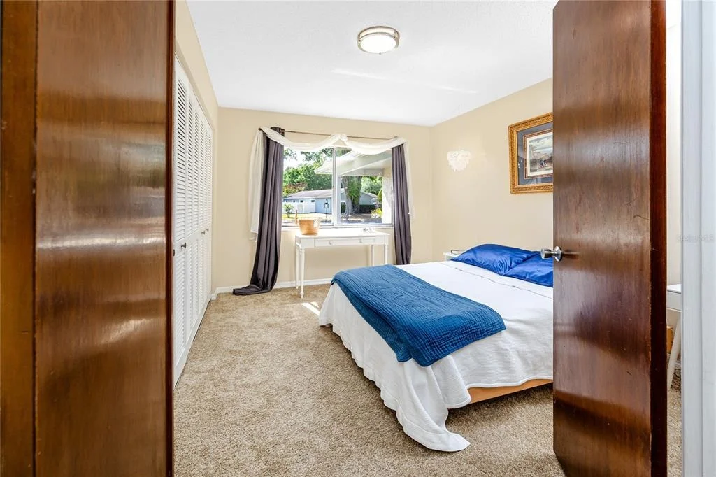 Photo of 14012 CASCADE LANE
