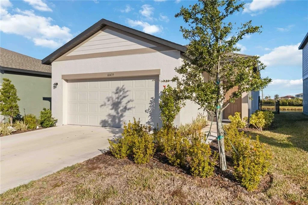 Photo of 10435 LADYBUG COVE