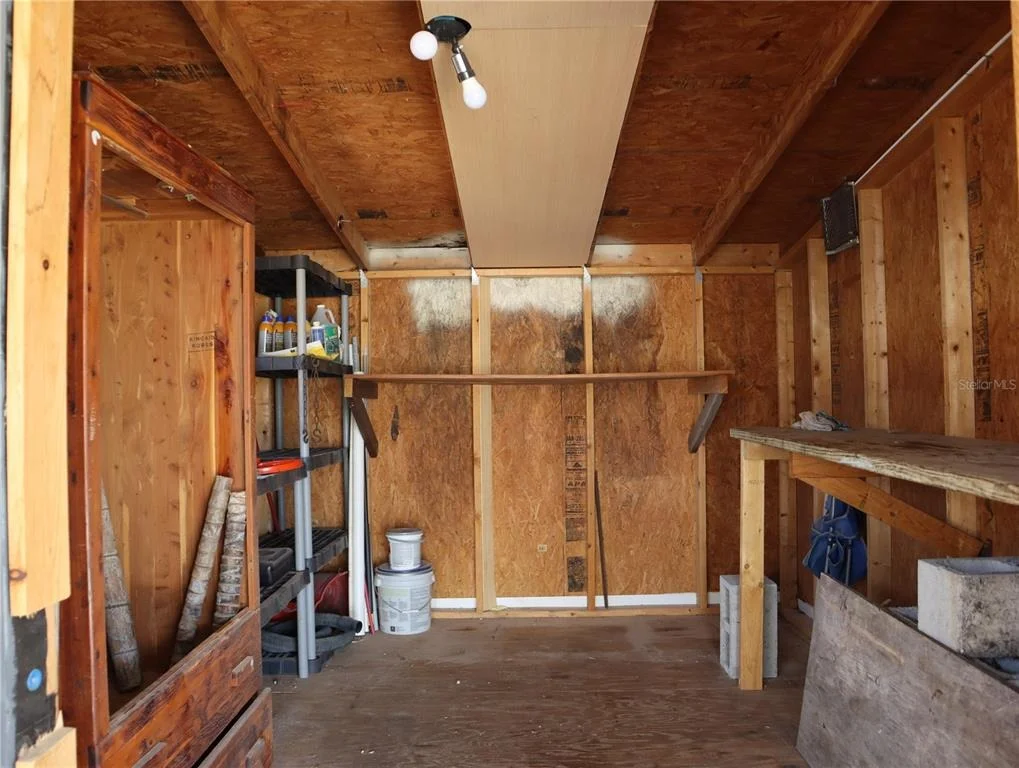 Photo of 940 OLEANDER DRIVE SE