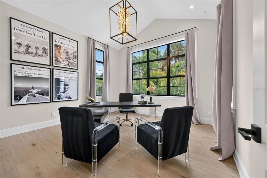 Photo of 656 TROPICAL CIRCLE