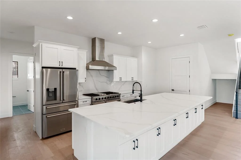 Photo of 569 BAYVIEW DRIVE