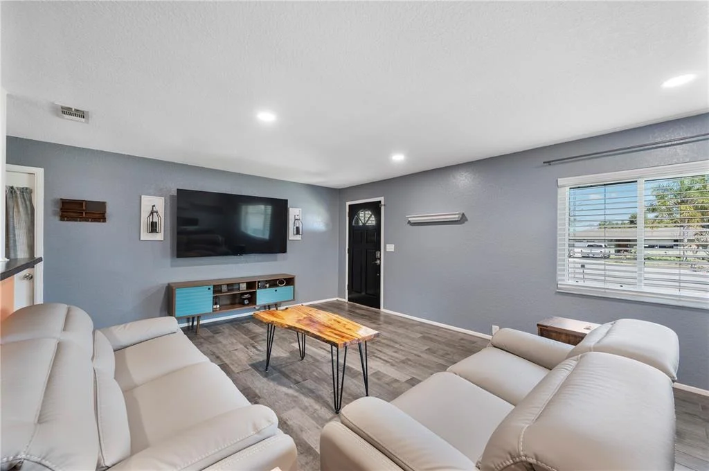 Photo of 635 HILLSIDE CIRCLE