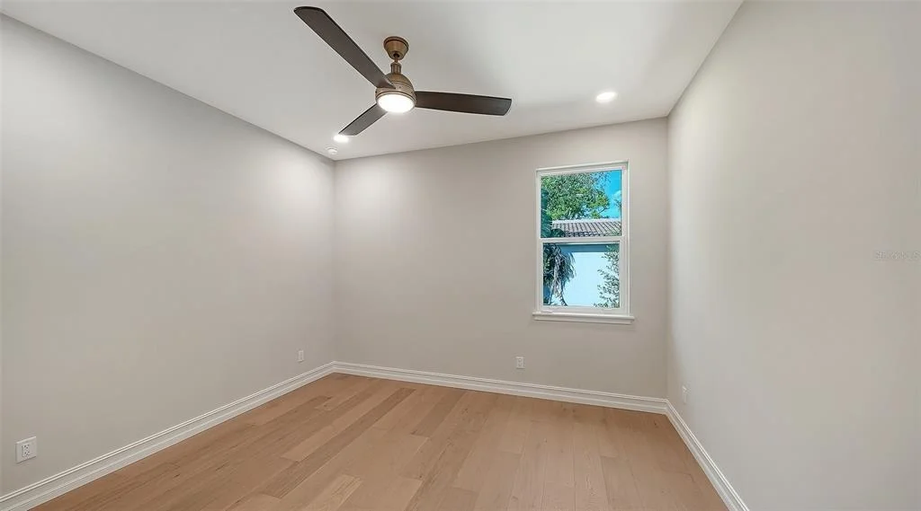 Photo of 1850 WEBBER STREET