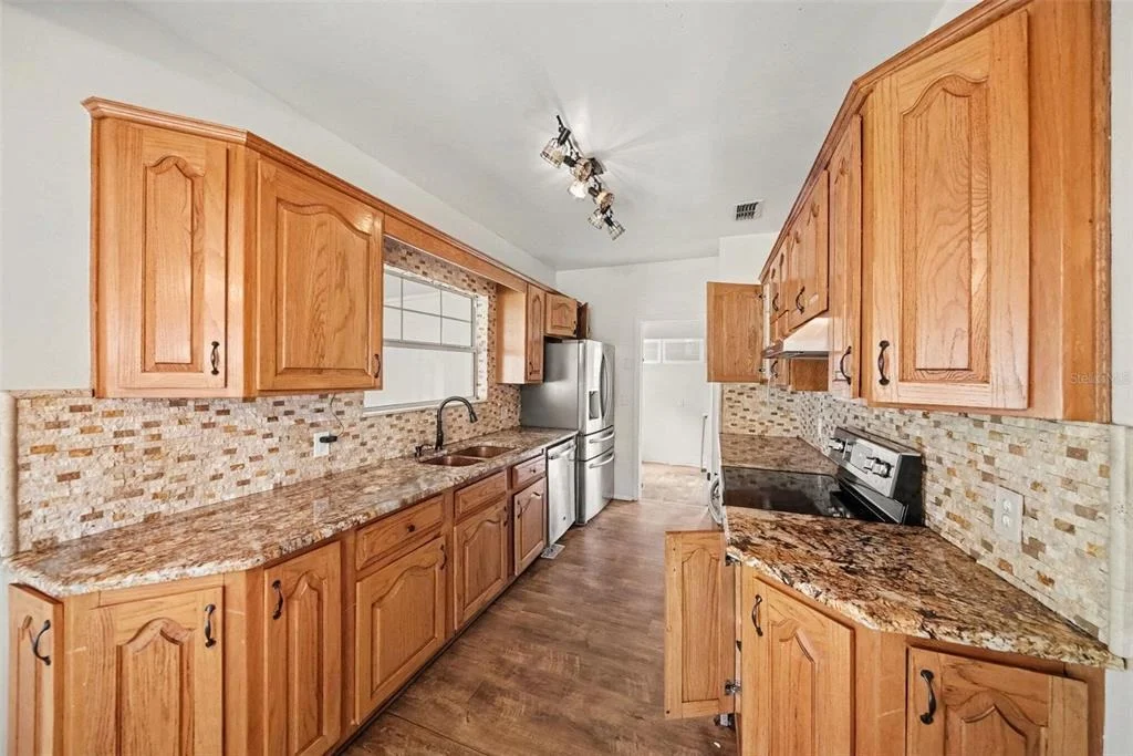 Photo of 1509 W WINDHORST ROAD