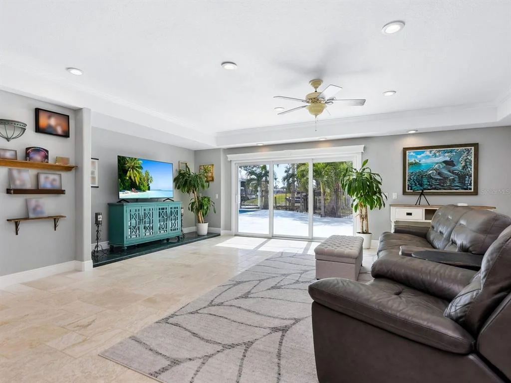 Photo of 221 LYCHEE ROAD