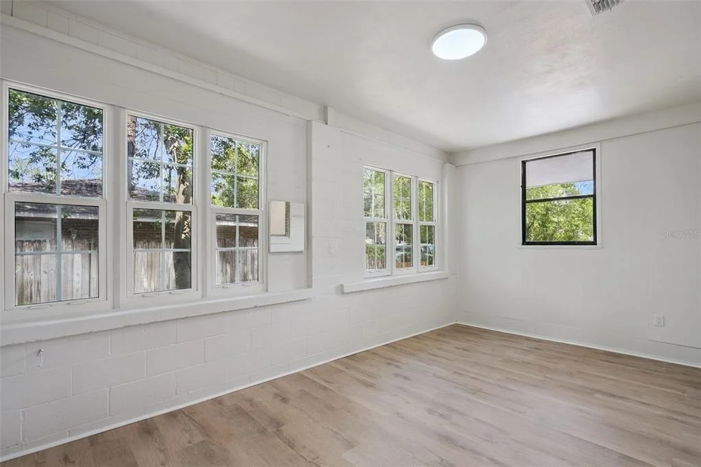 Photo of 137 LUCERNE DRIVE
