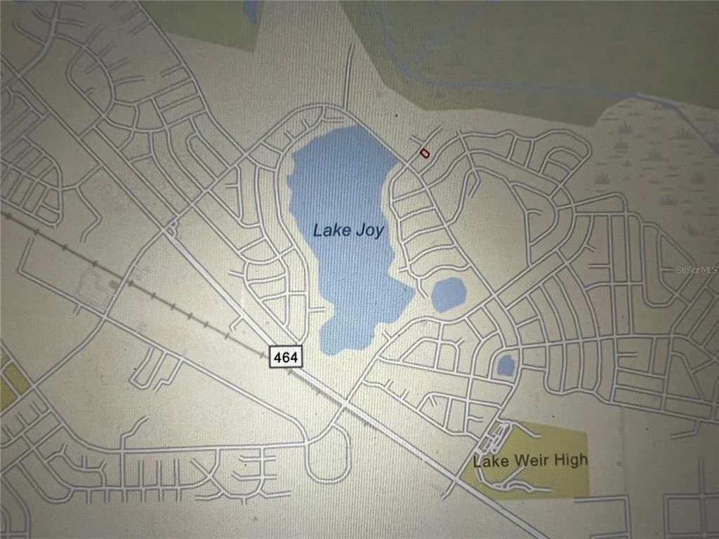 Photo of 293 OAK LANE DR.