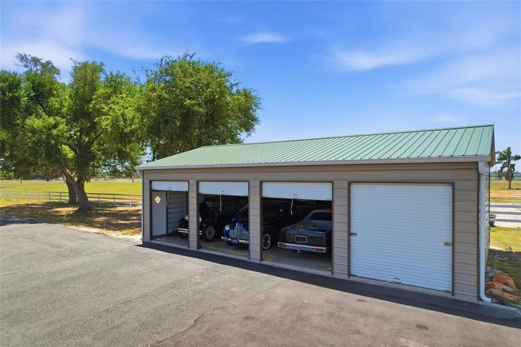 Photo of 15470 STATE ROAD 62