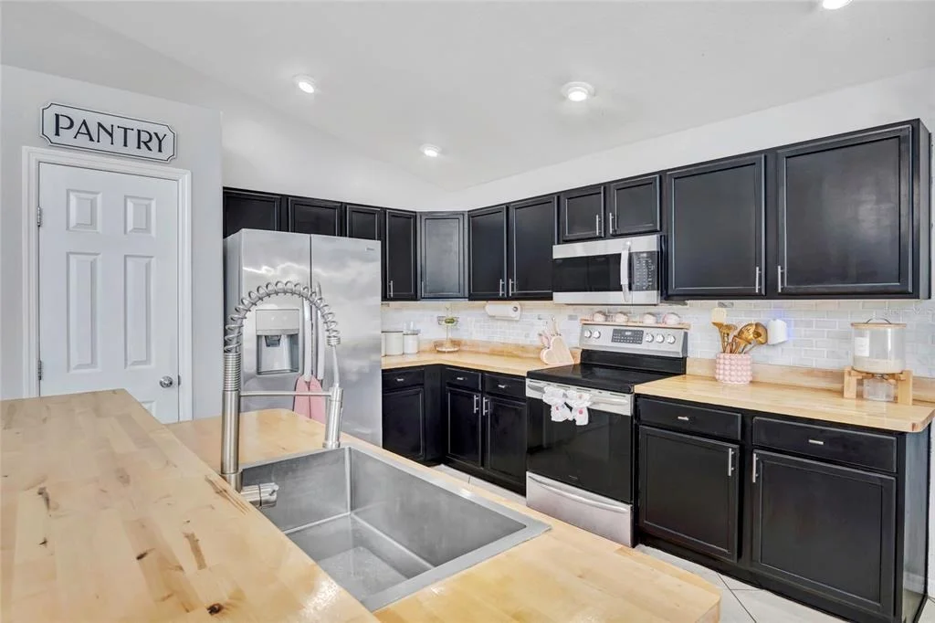 Photo of 8335 ADELE ROAD