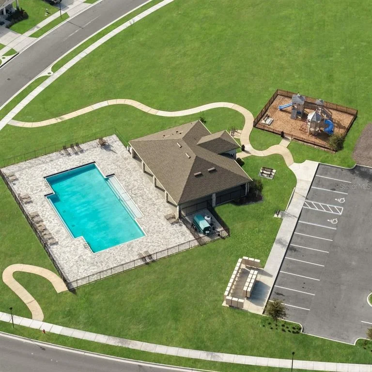 Photo of 23599 GRINDSTONE WAY