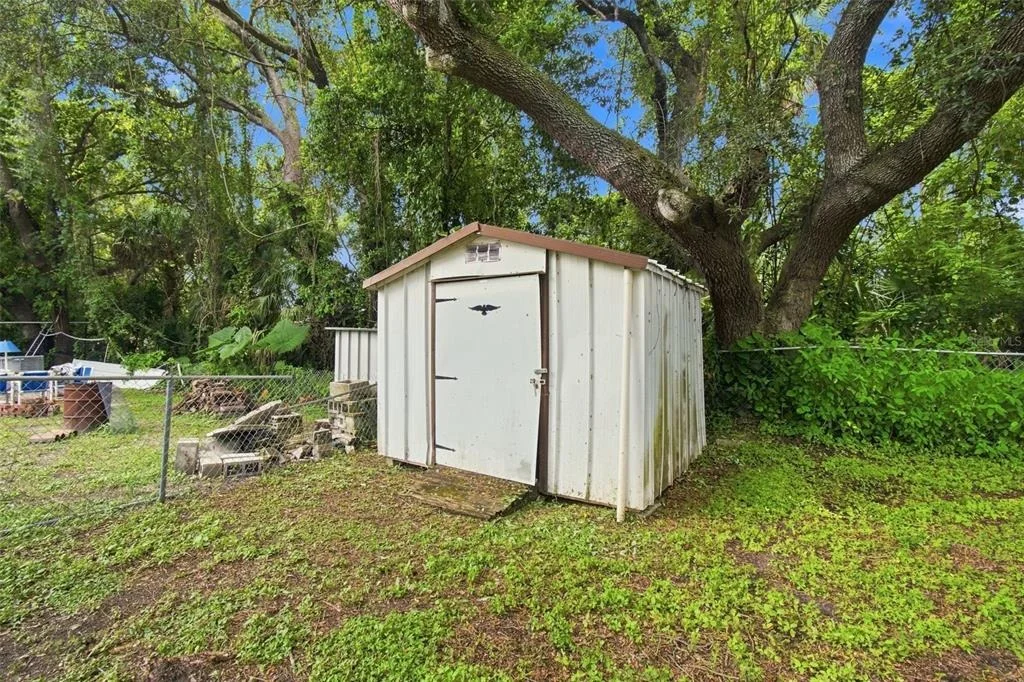 Photo of 8823 E MILLPOINT ROAD