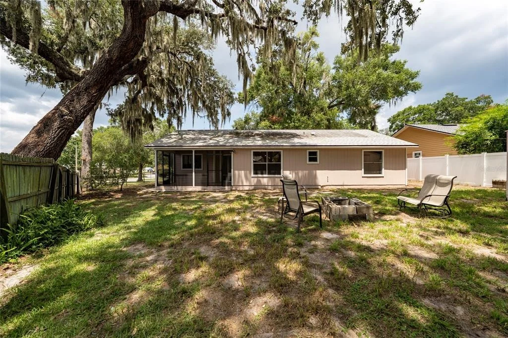 Photo of 401 HAGER DRIVE