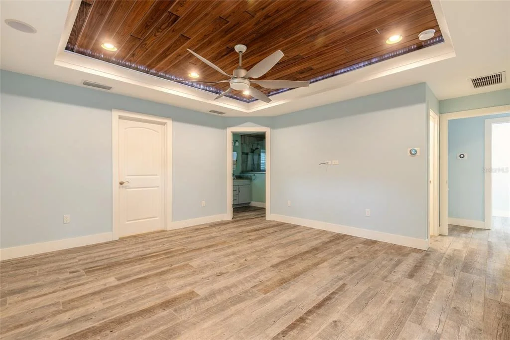 Photo of 130 HERNANDEZ AVENUE
