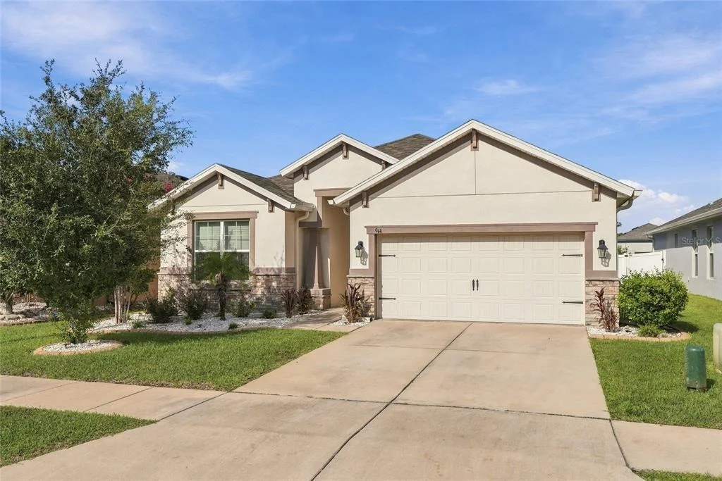 Photo of 944 OLD WINDSOR WAY