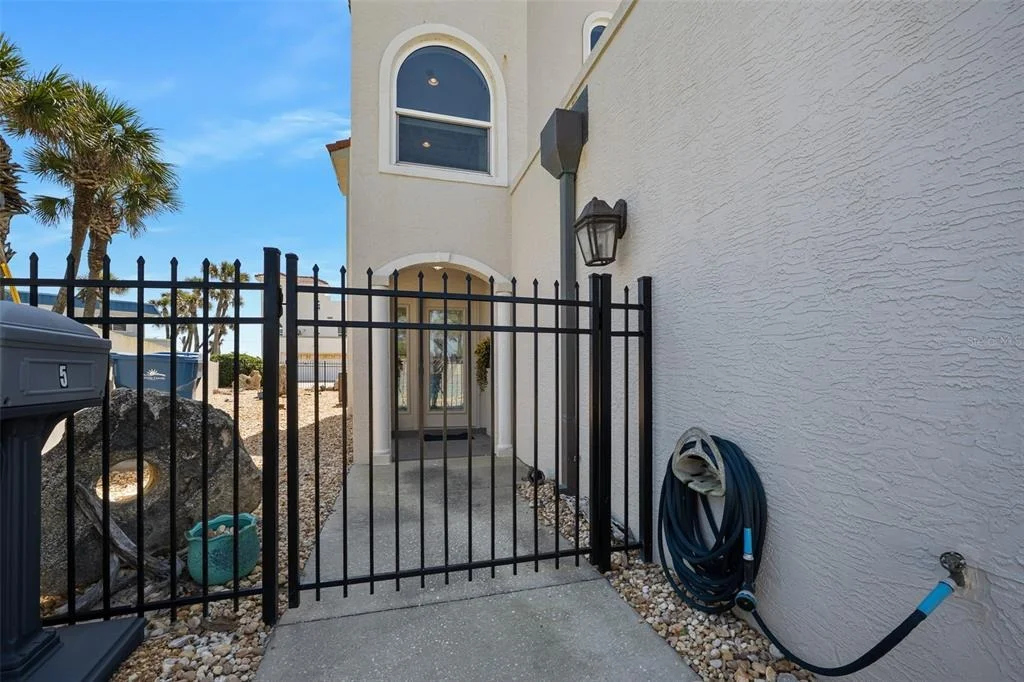 Photo of 5 SUNNY BEACH DRIVE