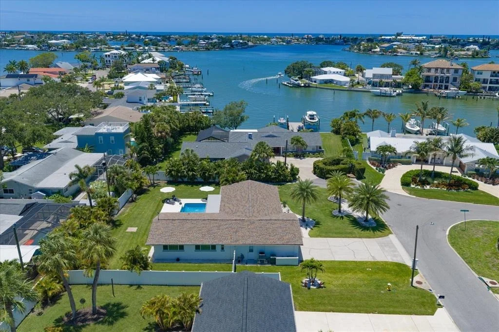 Photo of 821 JACARANDA DRIVE