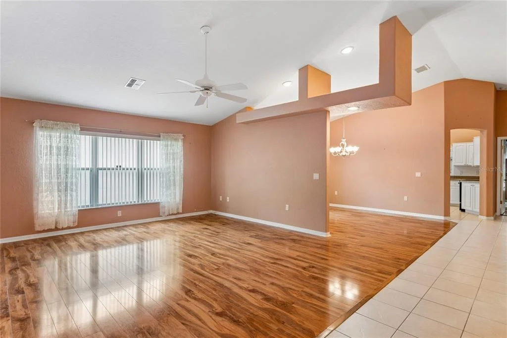 Photo of 312 ROYAL PALM WAY