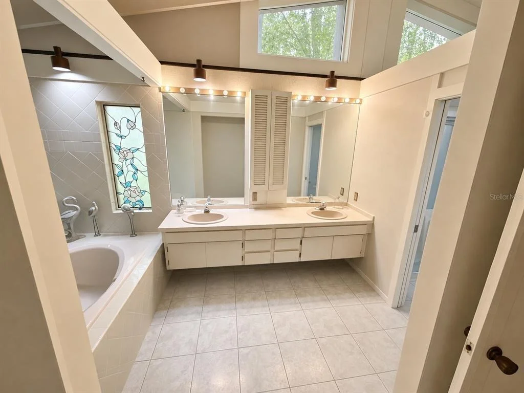 Photo of 6701 PEMBERTON VIEW DRIVE