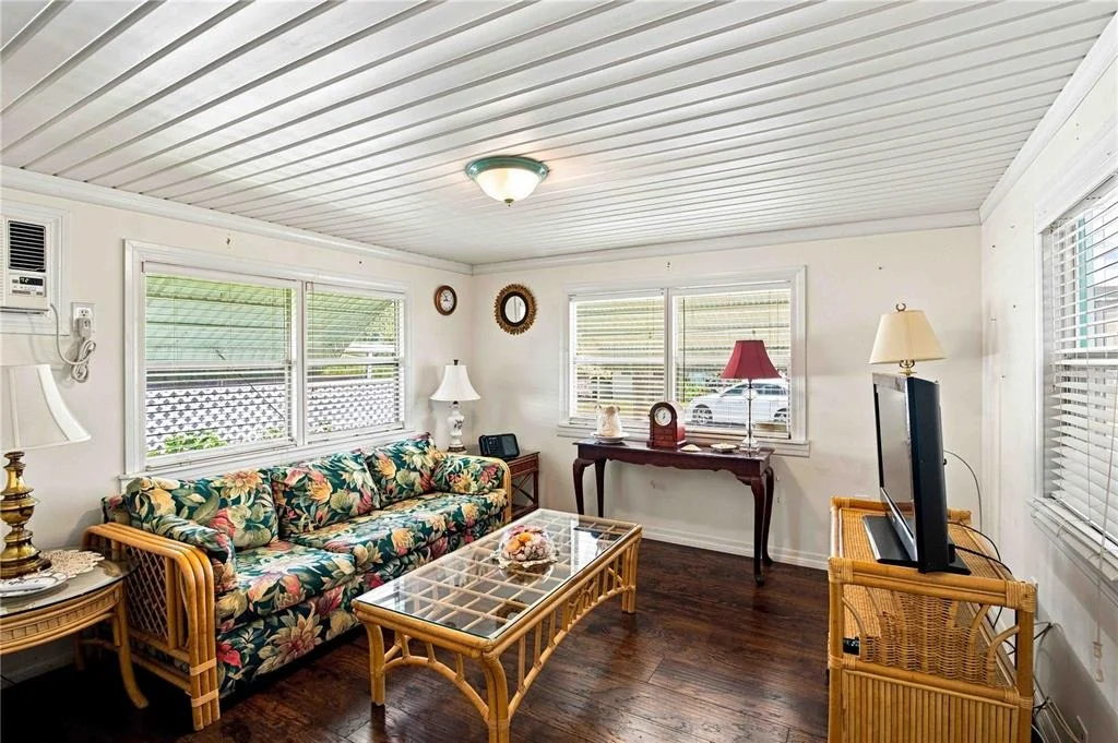 Photo of 3321 CAROL DRIVE