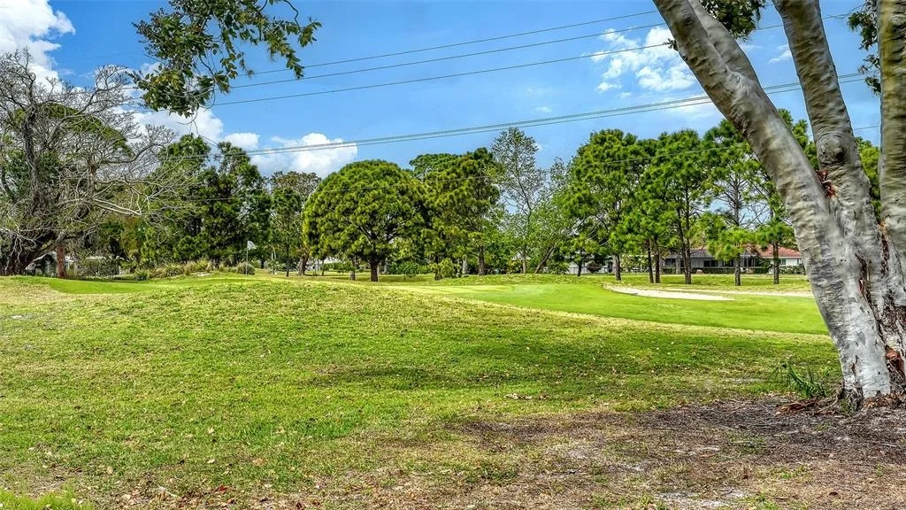 Photo of 1967 BROOKHAVEN DRIVE