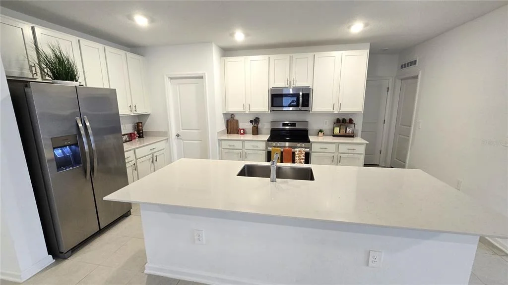 Photo of 5618 GINGHAM DRIVE