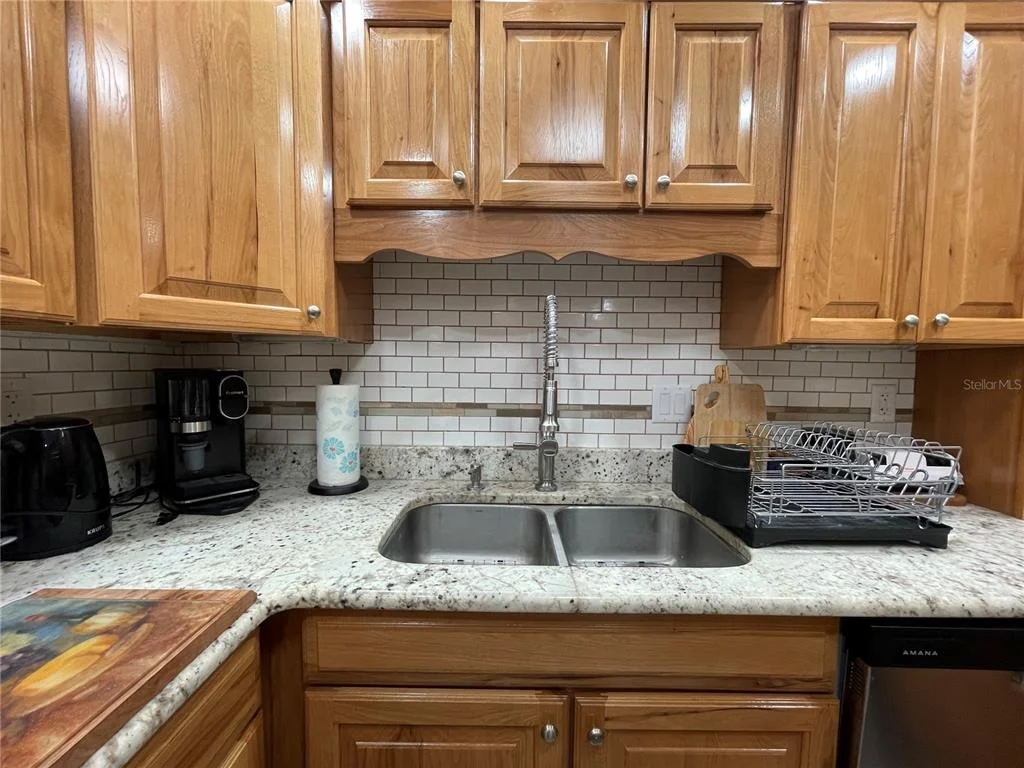 Photo of Unit A at 515 MIDWAY DRIVE
