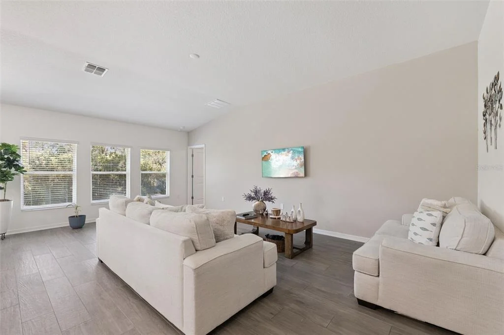 Photo of 3963 WILLOWBROOK DRIVE