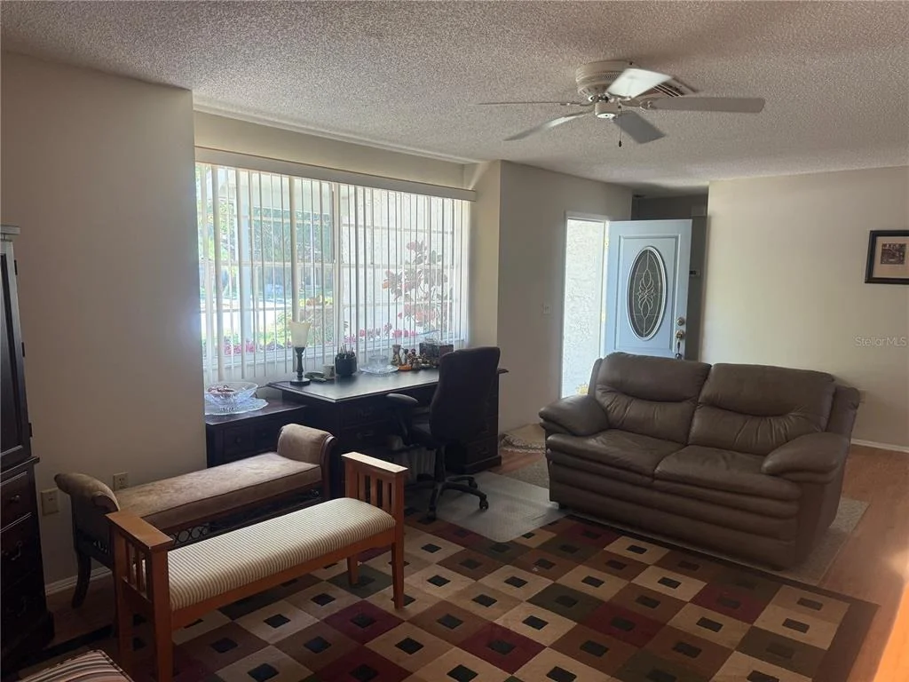 Photo of 4238 PINEFIELD AVENUE