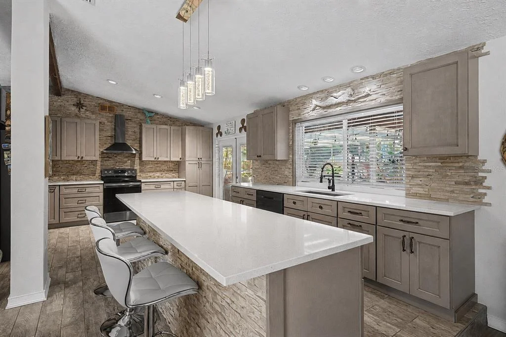 Photo of 3110 SHADOW OAKS DRIVE