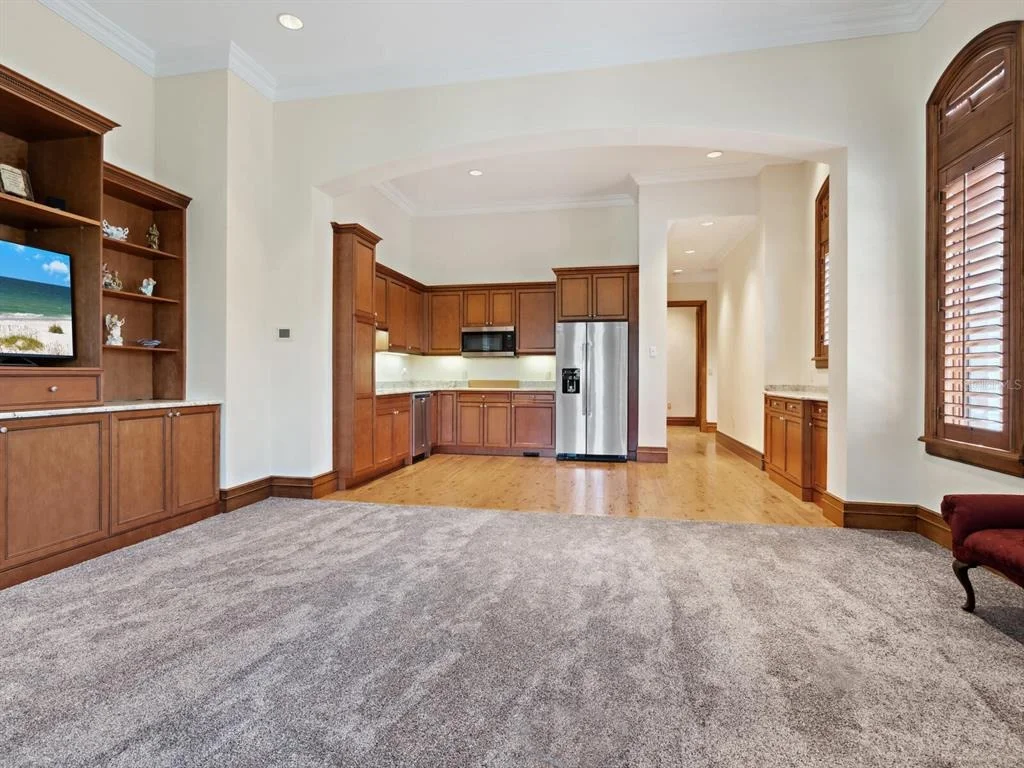 Photo of 1423 HILLVIEW DRIVE
