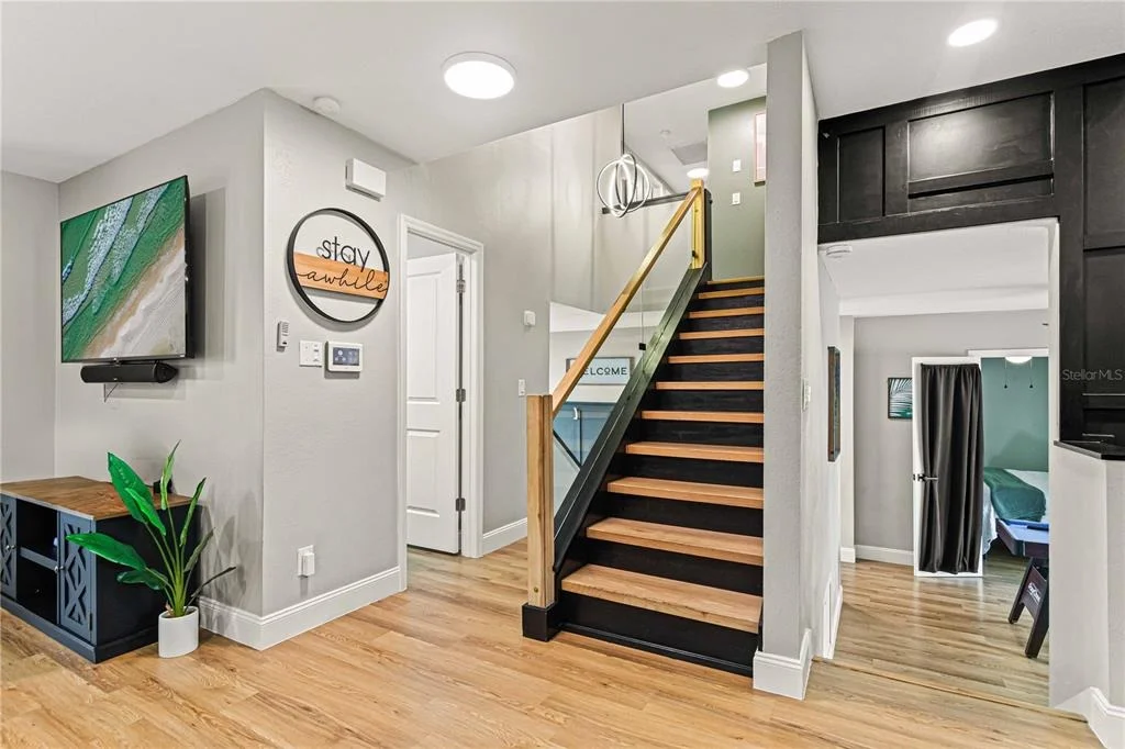 Photo of 7501 RUSTIC DRIVE